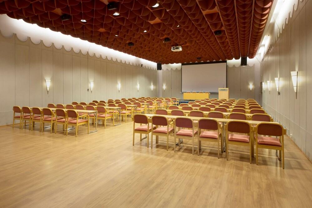 Scandic City Fredrikstad Buitenkant foto